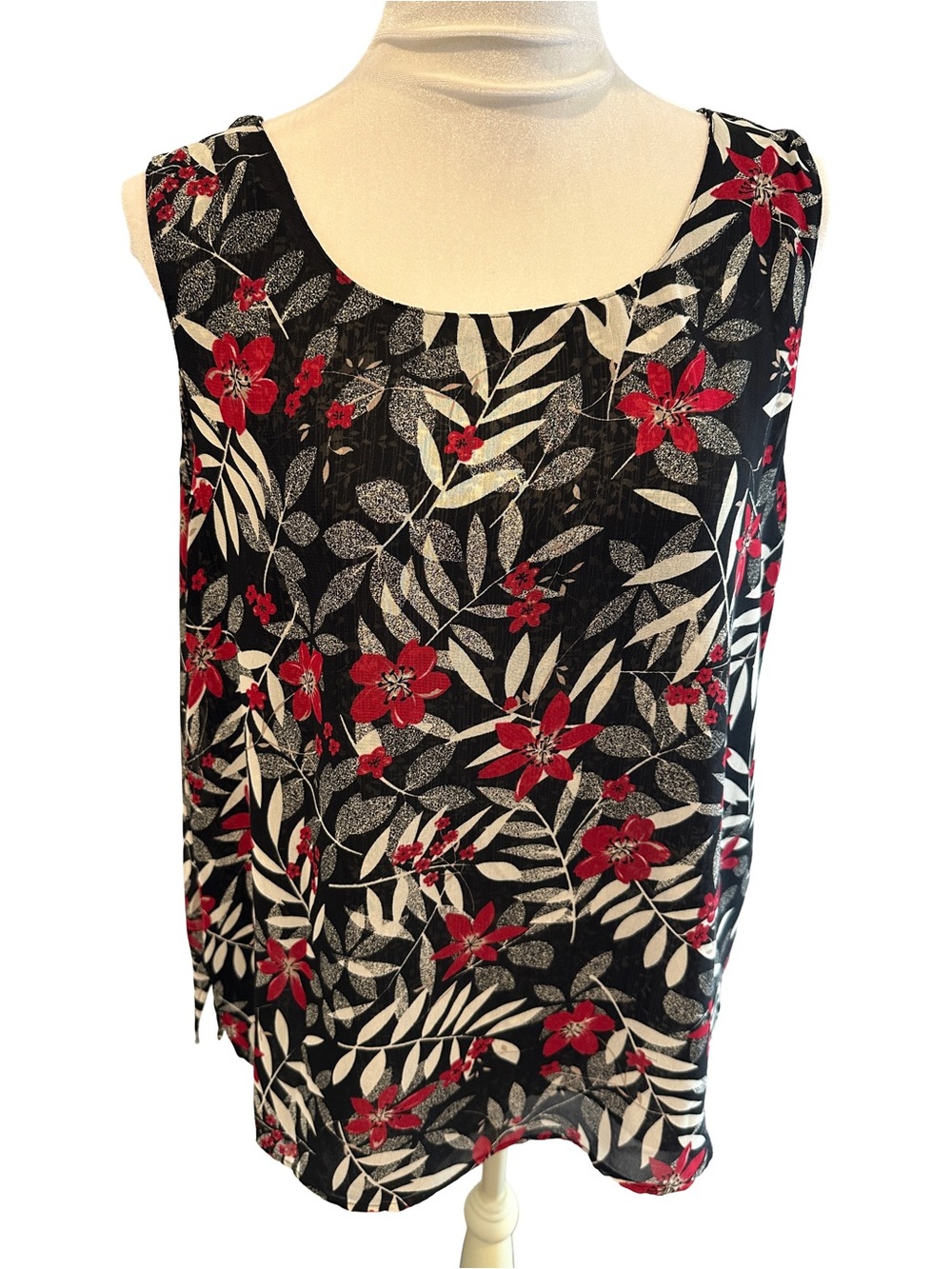 Women's Reversible Black Floral / Red Floral Sleeveless Blouse Top